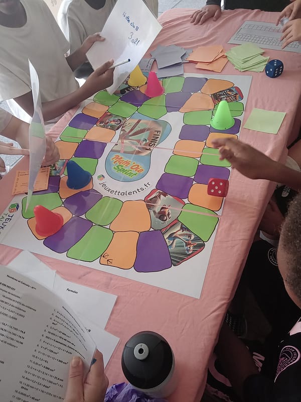 jeu à imprimer mathématiques jeu de l'oie CP CE1 CE2 CM1 CM2 6ème